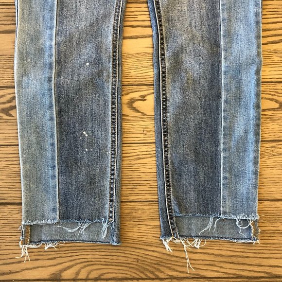 Old Navy | Perfect Straight Two Tone Jeans - Size 0 - Picture 3 of 8